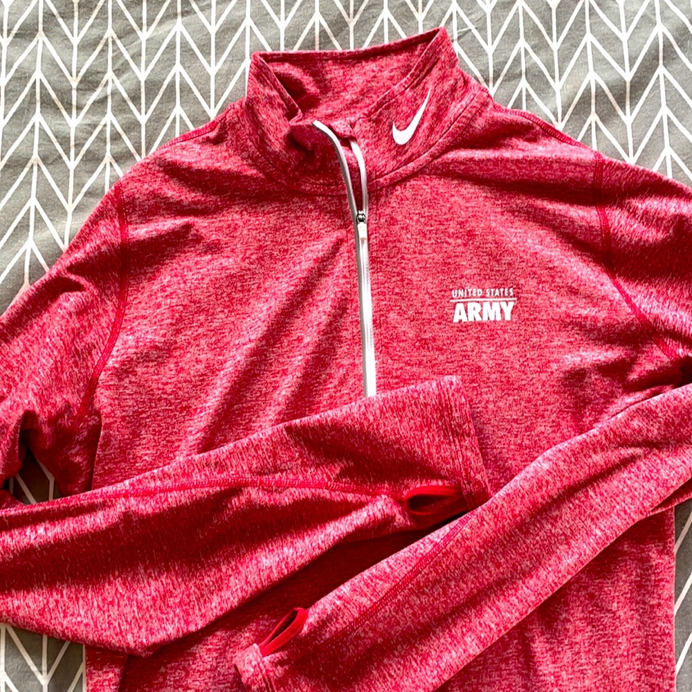 Nike DRI-FIT quarter zip pullover